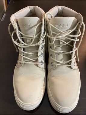 Timberland Light Tan Leather Lace-Up Boots